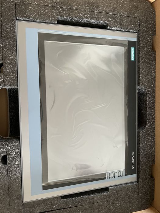 Панель оператора серии Comfort Simatic HMI TP1500