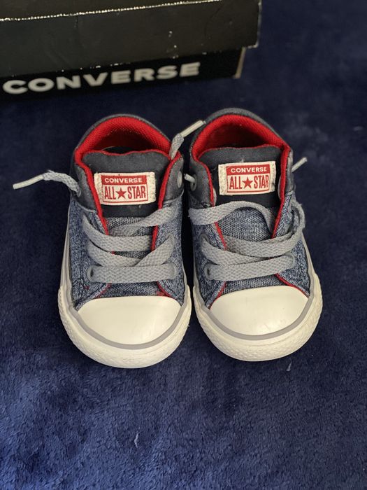 Tenesi Converse copii