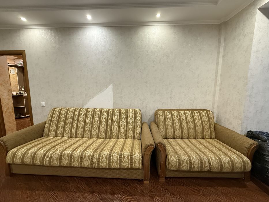 Диван,мини диван и кресло