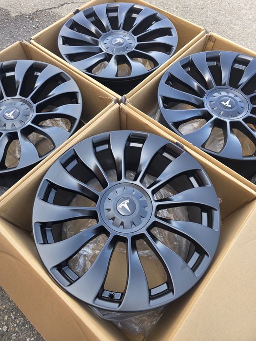 Jante noi Tesla 3 sau Y R19