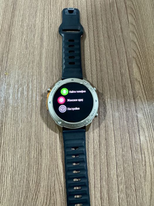 Смарт часы. Smart watch