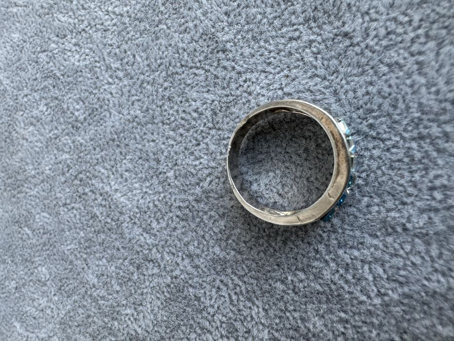 Inel din argint si cubic zirconia