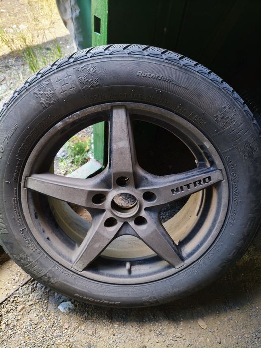 Продам диск размером r16