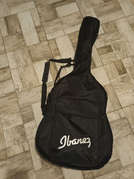 Vând chitară electrica