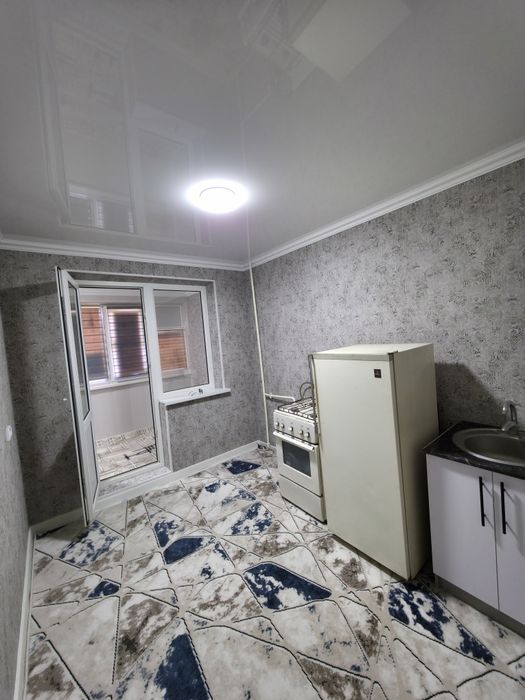 Продаётся квартира на Фрунзенском массиве,Теннисный корт