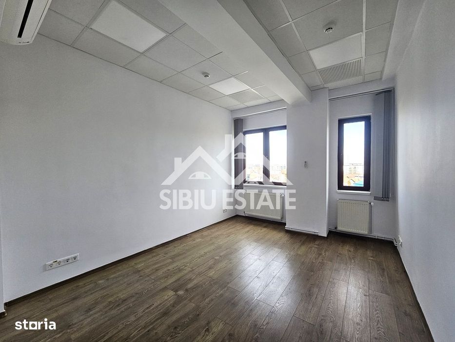 Spatiu de birouri de inchriat locatie centrala si vizibilitate buna