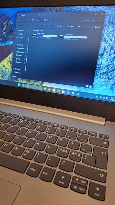 Laptop rapid Lenovo Ideapad 320-14IAP impecabil