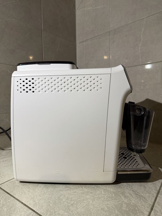 кафемашина Philips EP3243