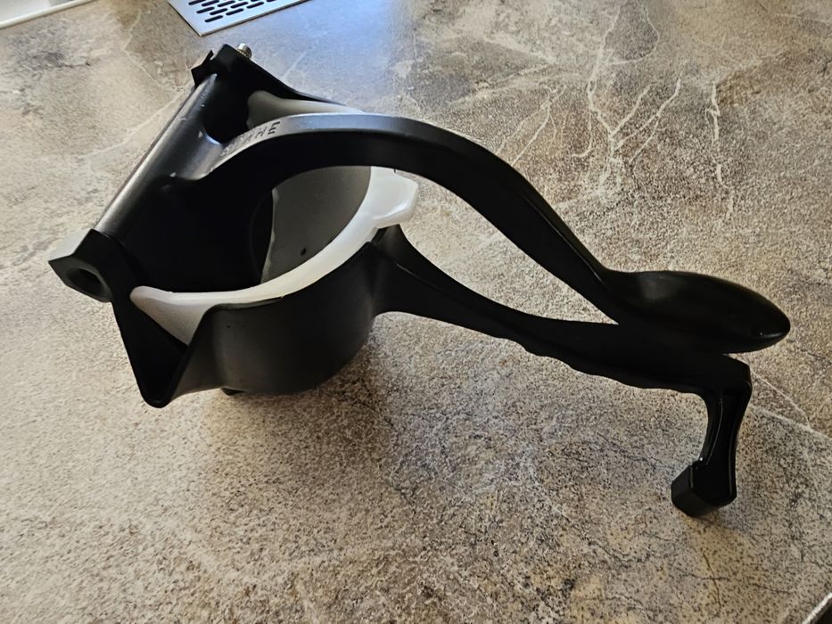 Соковыжималка лимона помидор