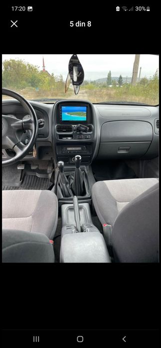 Nissan Navara D22