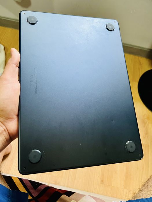 Dezmembrez Macbook M4 pentru piese