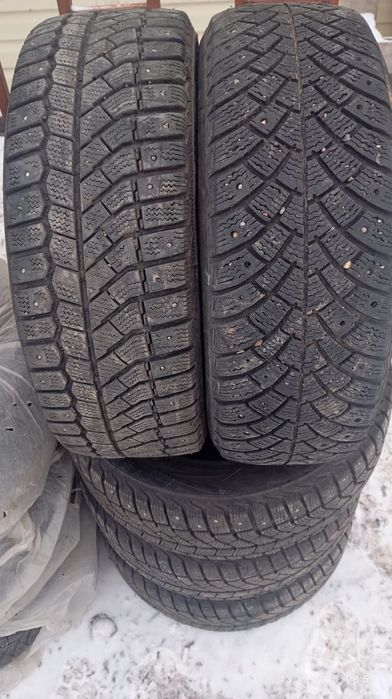 Зимние шины, б/у