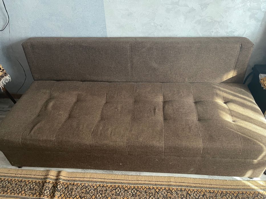 Диван раскладной Срочно
