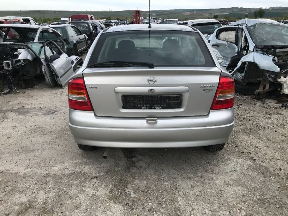 Dezmembrez Piese Opel Astra G