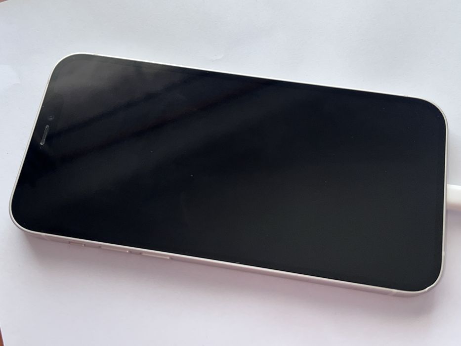 Iphone 12  64 GB