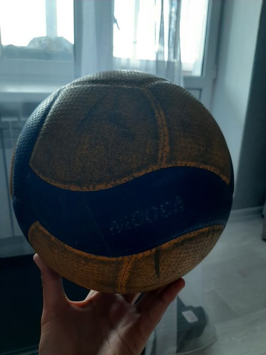 Мячь микаса 300 оригинальный