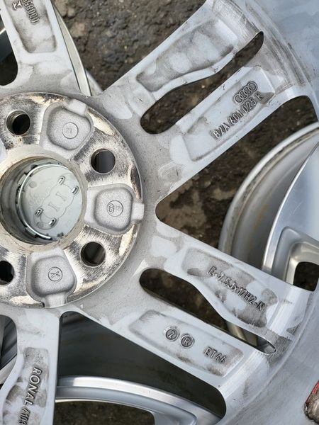 17цола Audi Ауди 5x100 4бр