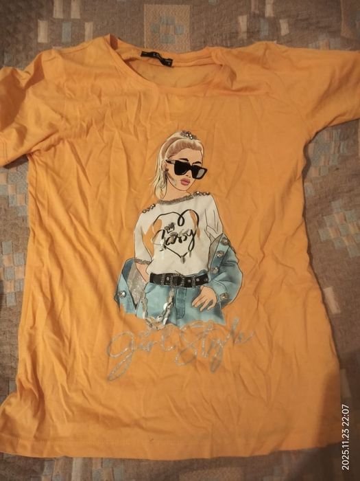 Вещи подростковые. Полная сумка. Телевизор в подарок!