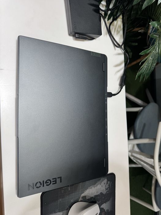 Lenova Legion Pro Ryzen 5