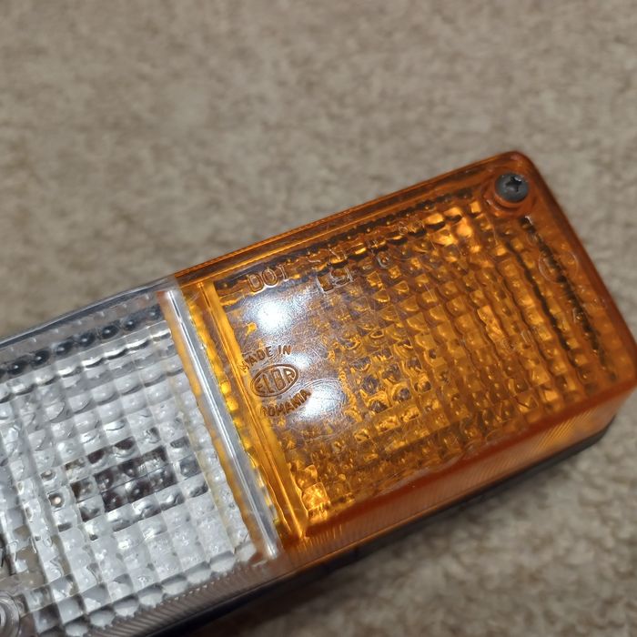 Lampa cu becuri Elba aro