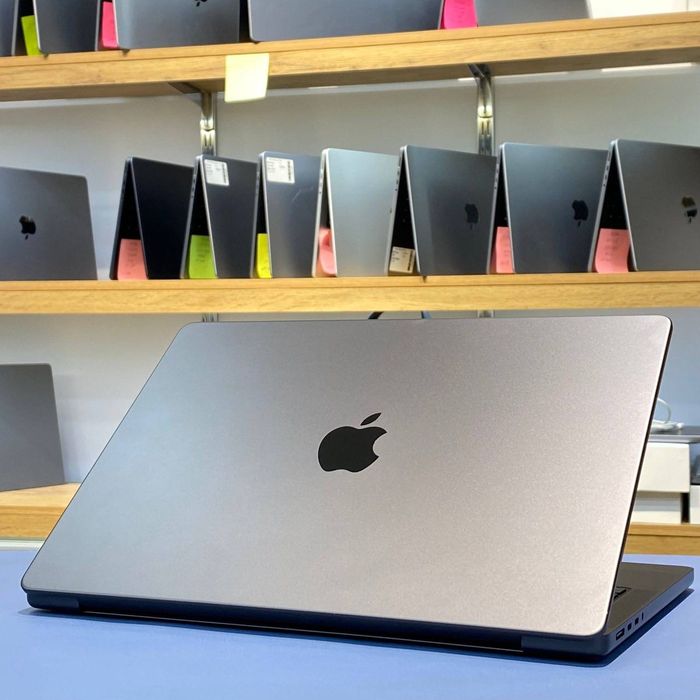 MacBook Pro M4  14inch