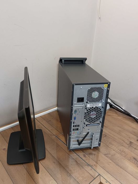 Настолен компютър Lenovo ThinkCentre   i7-2600K