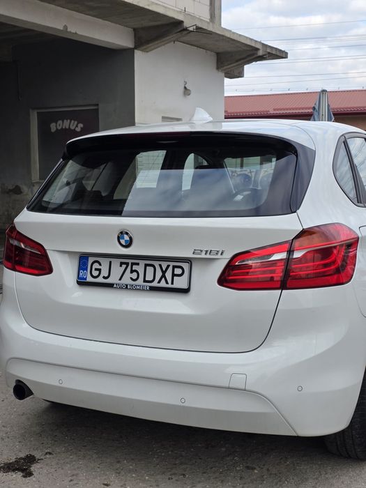 Bmw seria 2 218i f46