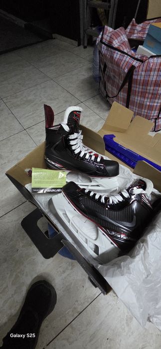 Коньки хоккейные BAUER VAPOR X 2,7
