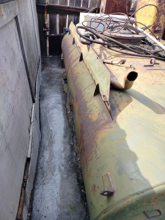 Продам сестерну 3,5 куба