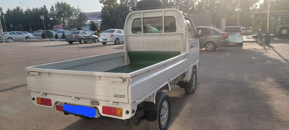 LABObek har ishga labbe dib javob beruvchi moshintoy