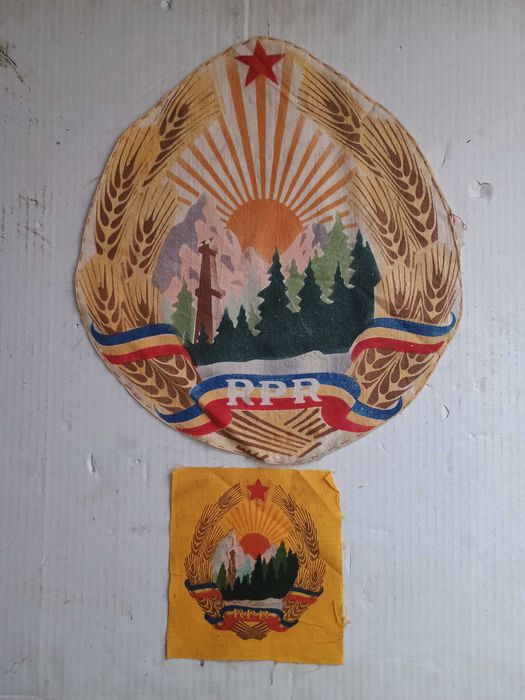 Steag RPR . Ceaușescu . Comunist