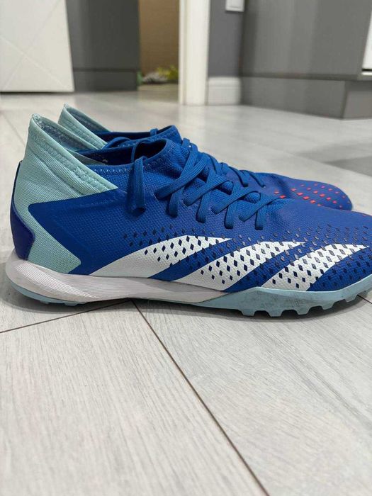 Шиповки Adidas Predator