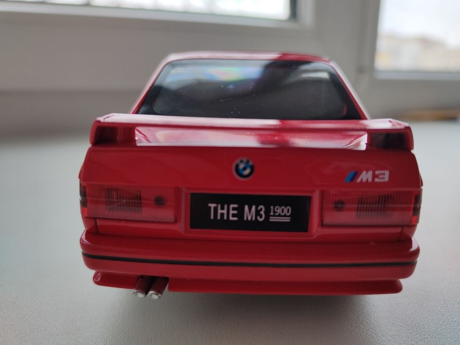 Продам коллекционную модуль BMW M3 1
