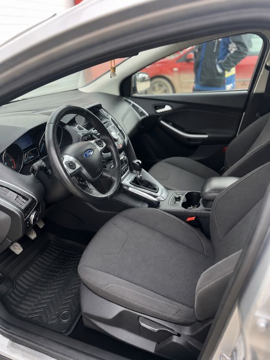 Ford Focus 2011