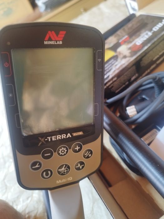 Продам металлоискатель.