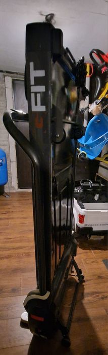 Banda alergat, foarte rezistenta, sarcina maxima 110 kg