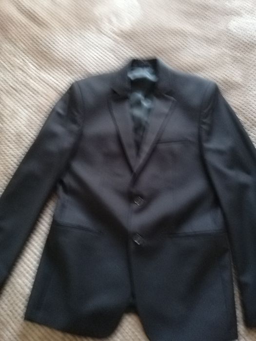 Продам мужской костюм.