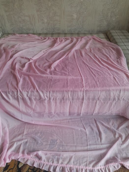 Продаю набор для спальни. .