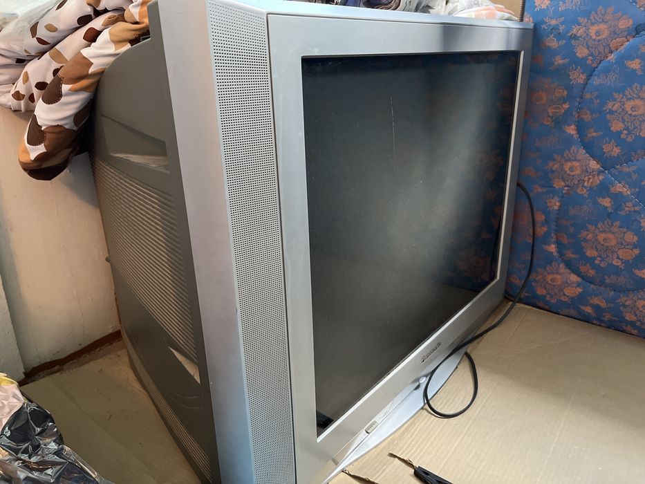 Продам телевизор Панасоник