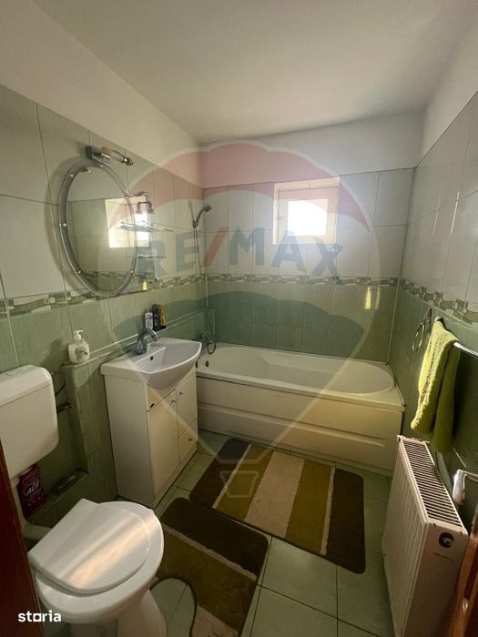 Apartament 4 camere b dul Garii