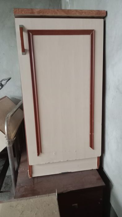 Мебель состояние удовлитворительное