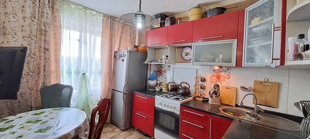 Продам 3х ком квартиру в центре