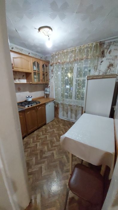 Сдам 2 комнатную квартиру