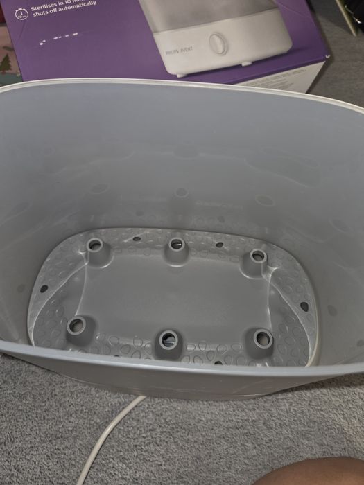 Sterilizator electric biberoane
