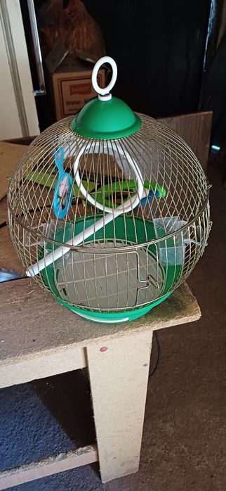 Продам Клетки,  для птиц,  в хорошем состоянии