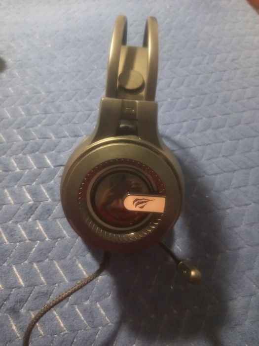 vând căști gaming havit gamenote h2040d, cumpărate de pe PC garage.