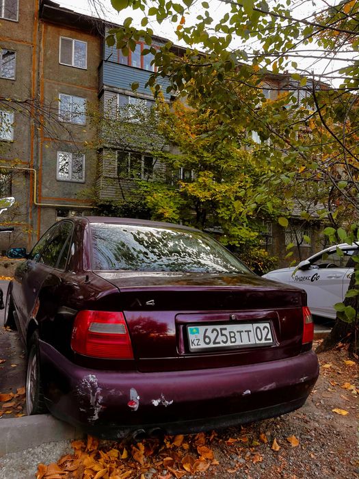 Продам audi a4 1995 2,6
