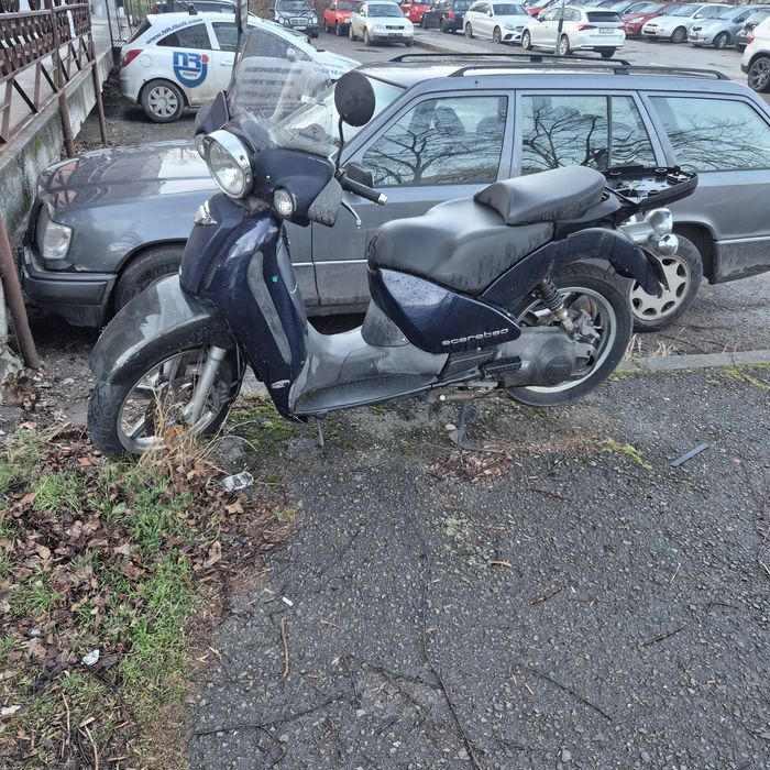 Aprilia scarabeo 250