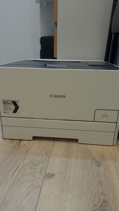 Цветной лазерный принтер Canon
