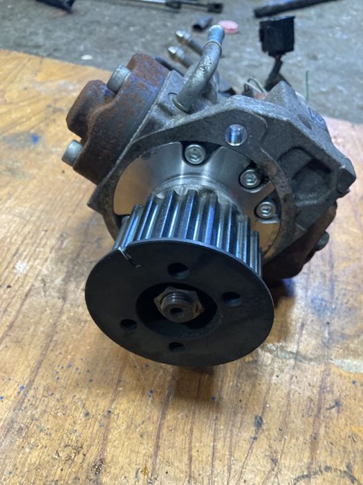 Mazda 6 2007година 2.0d 121кс ГНП